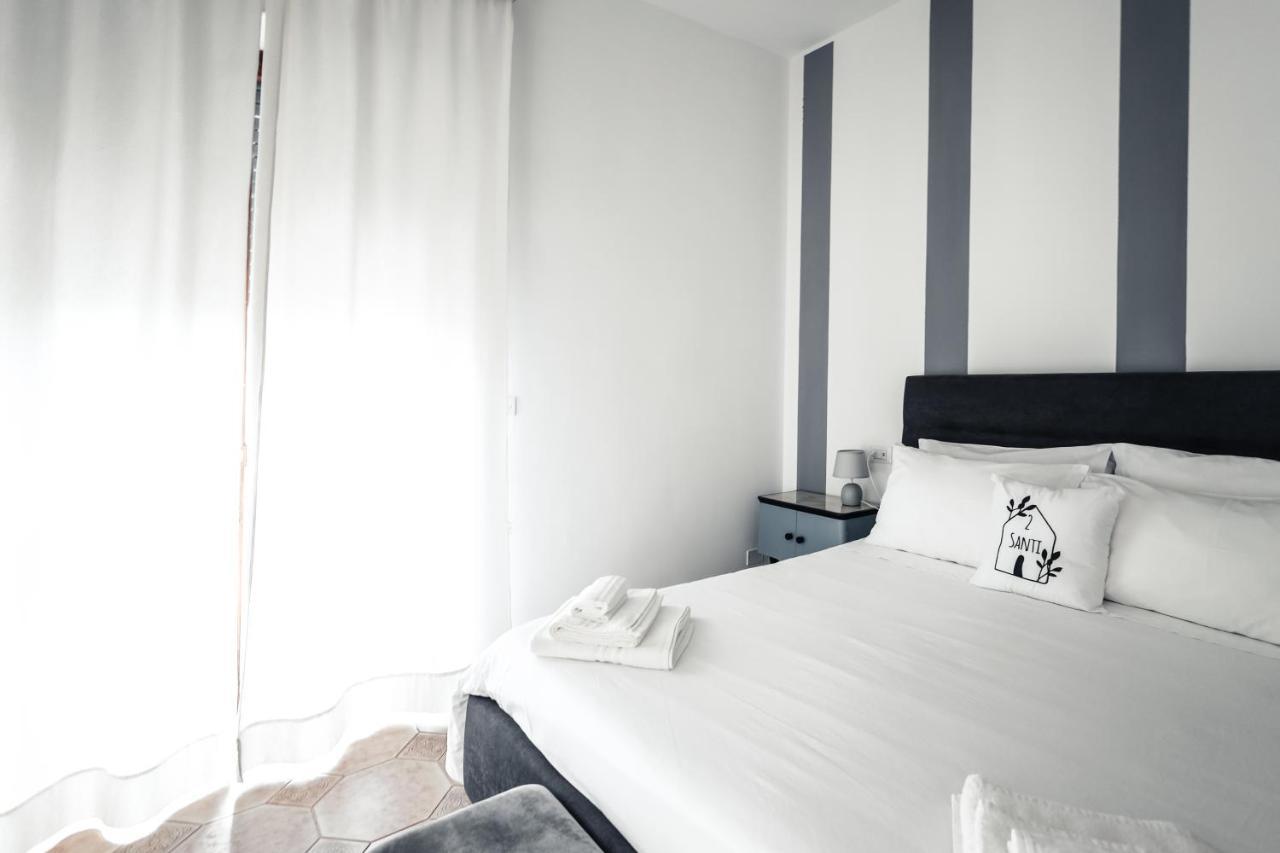 2 Santi - Suite And Rooms レッチェ エクステリア 写真