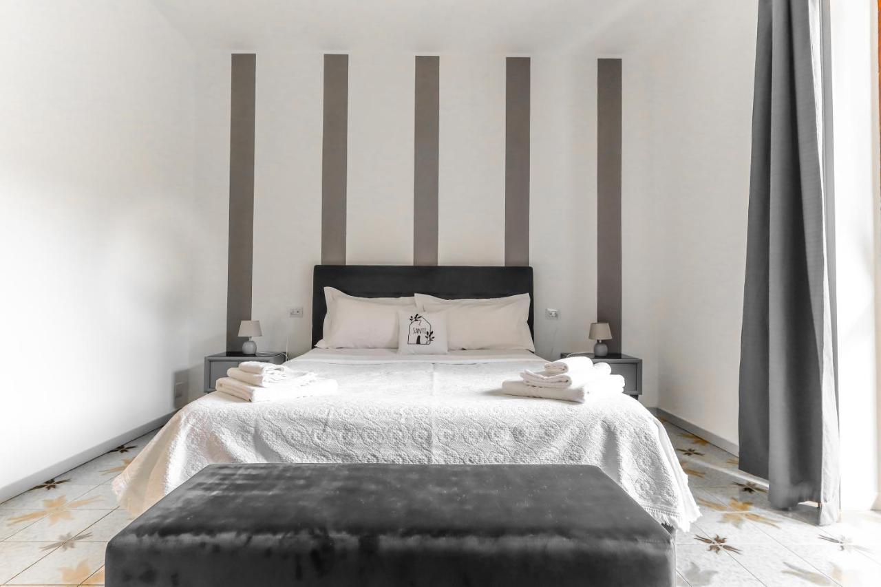 2 Santi - Suite And Rooms レッチェ エクステリア 写真