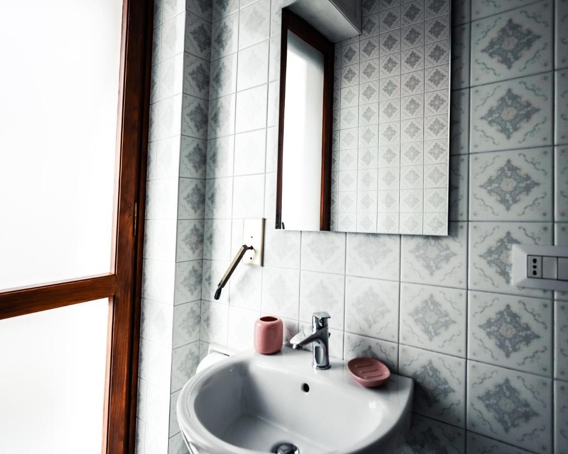 2 Santi - Suite And Rooms レッチェ エクステリア 写真
